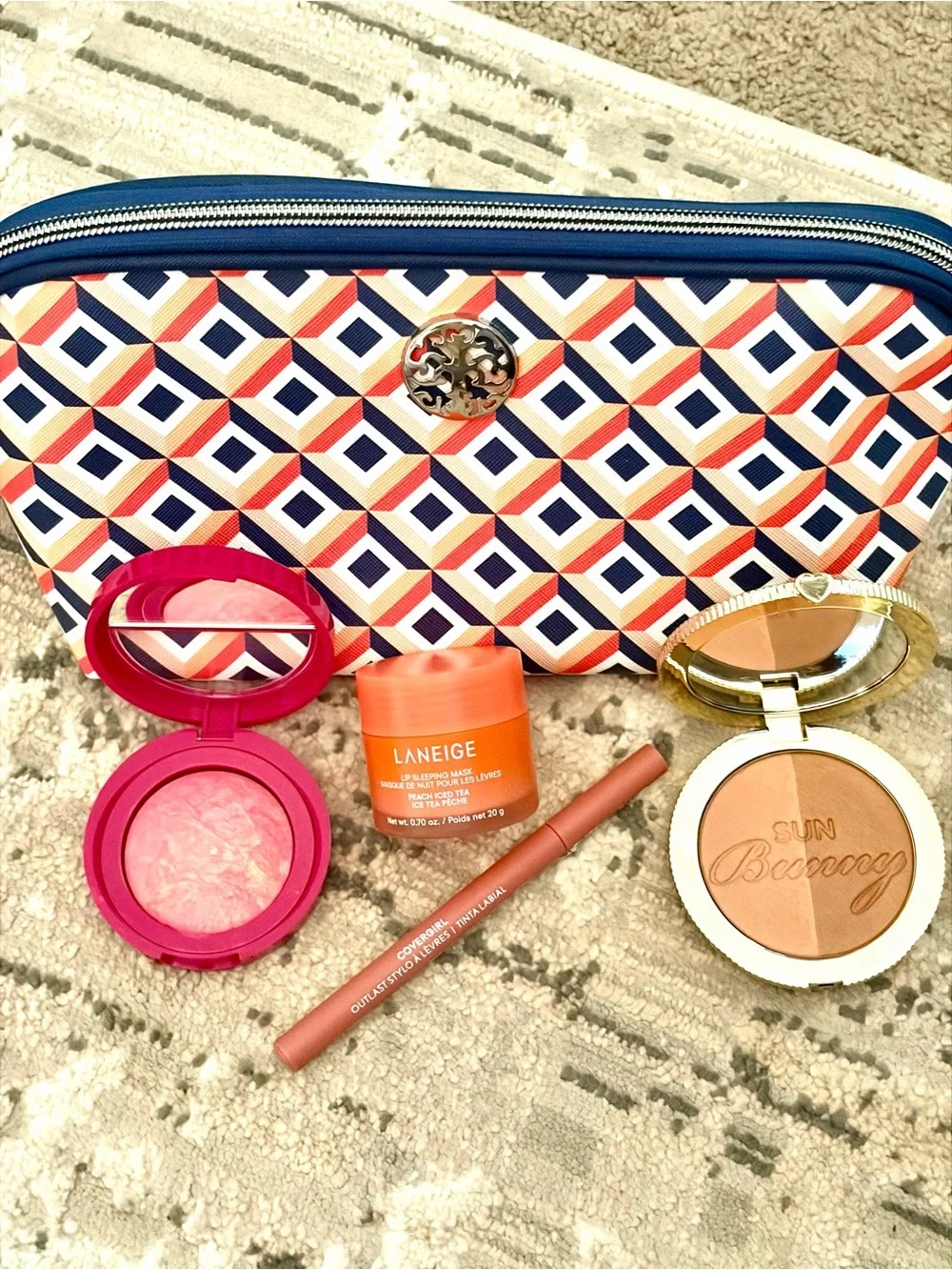 Maybelline Pink & Rose Gold Makeup Bronzer & Contour Kit